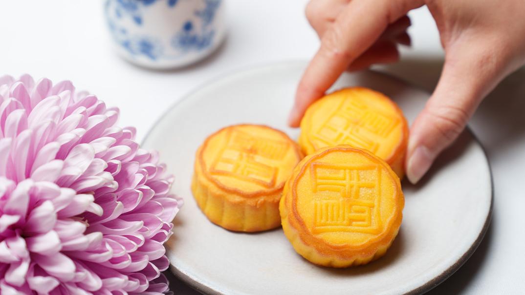 Upcoming Events gallery image for The Peninsula New York | Signature Mini Custard Mooncakes