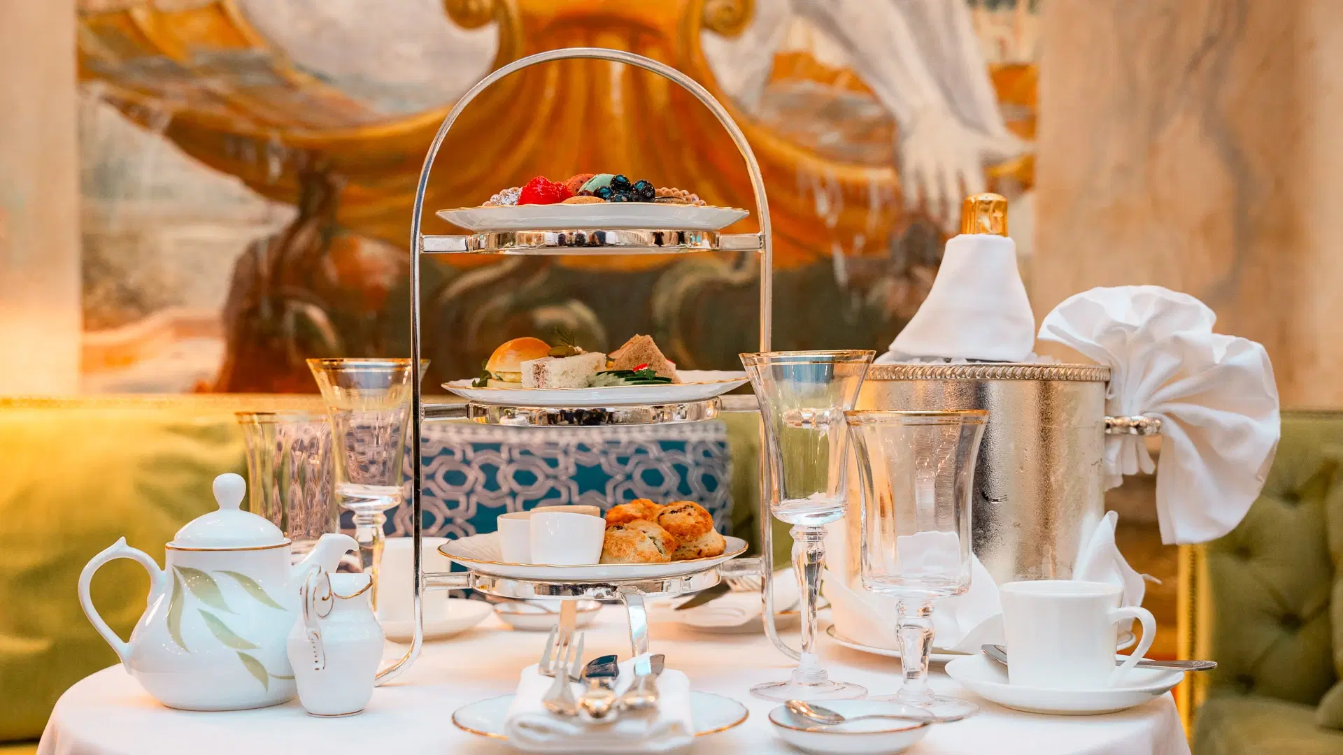 Brunch and Tea à la Fifth gallery image for Afternoon Tea at Perrine